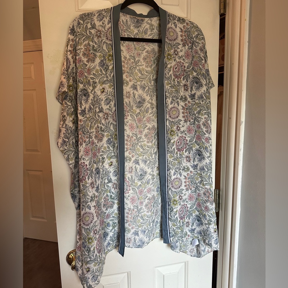 Loft Flower Print Kimono